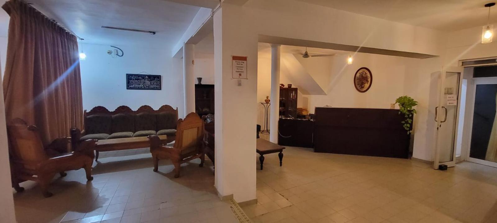 The Empyrean Airport Transit Hotel Katunayaka Exteriör bild